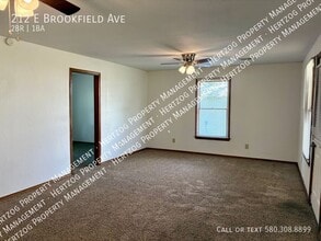 212 E Brookfield Ave in Ponca City, OK - Building Photo - Building Photo