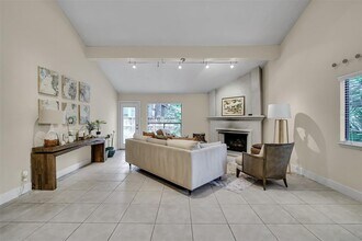 2 Kino Ct in Spring, TX - Building Photo - Building Photo
