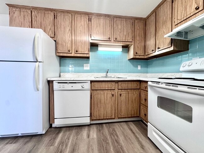 property at 11 Old Colony Ln