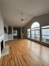 1715 Crystal Lake Dr in Charleston, SC - Foto de edificio - Building Photo