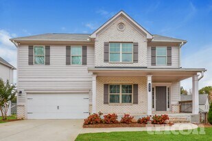 227 Margrave Dr in Holly Springs, GA - Building Photo