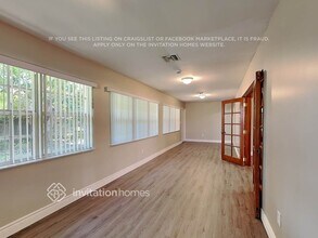 9620 Thanksgiving Dr in Cutler Bay, FL - Building Photo - Building Photo