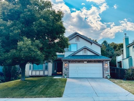 property at 2404 S Holman Cir