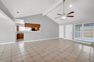 10506 Ivy Oaks Ln in Houston, TX - Building Photo - Building Photo