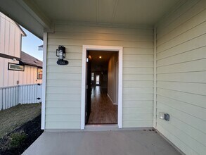 189 Fabion St in Niederwald, TX - Building Photo - Building Photo