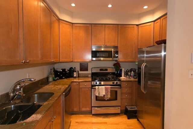421 W Armitage Ave, Unit M00B in Chicago, IL - Foto de edificio - Building Photo