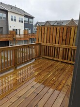 225 Spike Trl SE in Smyrna, GA - Foto de edificio - Building Photo