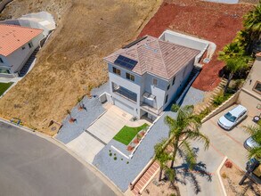 29847 Smugglers Point Dr in Canyon Lake, CA - Building Photo - Building Photo