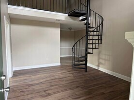 8084 Bayou Fountain Ave, Unit 8084 C in Baton Rouge, LA - Building Photo