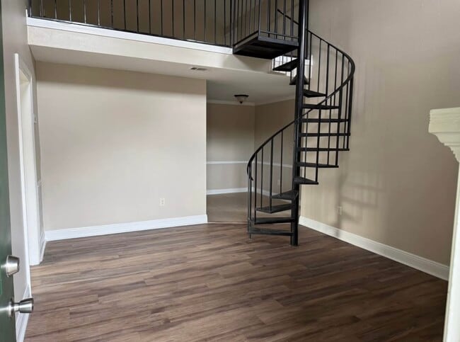 8084 Bayou Fountain Ave, Unit 8084 C