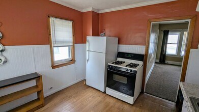 1268 Clifton Prado in Lakewood, OH - Building Photo - Building Photo