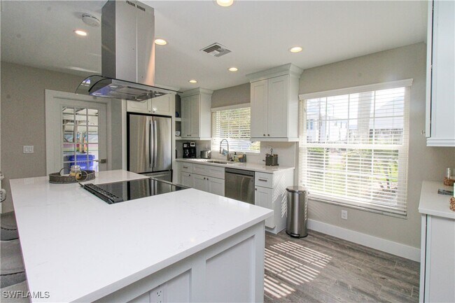 property at 1353 Pelican Ave