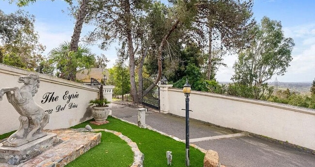 property at 7722 Rancho Santa Fe View Ct