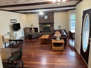 Large Affordable 3-Bed 3-Bath with Yard in Saratoga Springs, NY - Building Photo - Building Photo