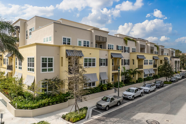 Brez at Atlantic Crossing in Delray Beach, FL - Building Photo - Building Photo