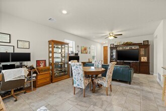 9814 Mls Orch Dr in Houston, TX - Building Photo - Building Photo