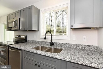 16434 Combs Dr in King George, VA - Building Photo - Building Photo