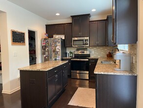 2644 Stonekey Bend in Lithonia, GA - Building Photo - Building Photo