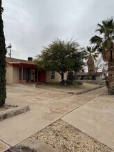 220 Rio Tinto Dr in El Paso, TX - Building Photo - Building Photo