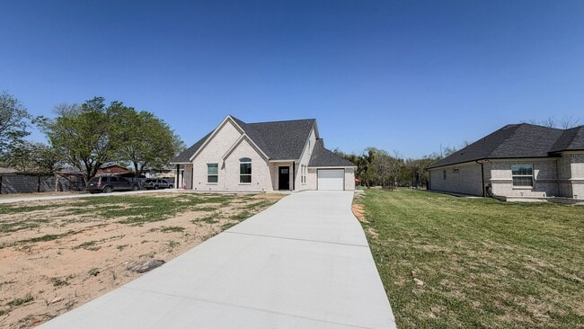 property at 5950 Hereford Dr