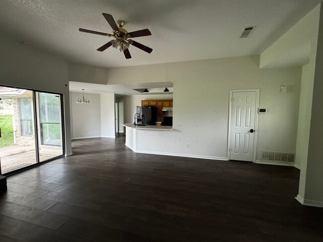 property at 1306 Amthor Ave