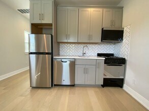 6920 Bethune Ave-Unit -#2 in Austin, TX - Building Photo - Building Photo