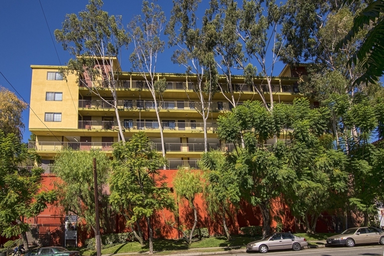 Acre Heights Apartments in Los Angeles, CA - Foto de edificio