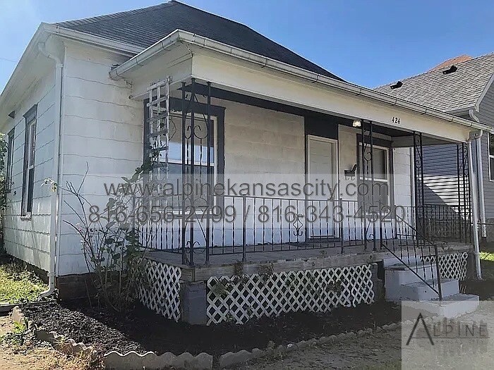 424 E Colorado Ave in St. Joseph, MO - Building Photo