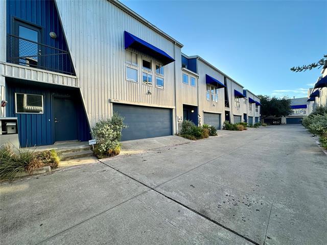 4214 Swiss Ave in Dallas, TX - Building Photo