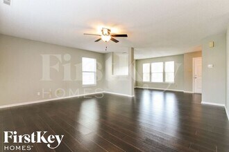 10342 Fairmont Ln in Indianapolis, IN - Building Photo - Building Photo