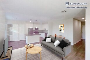 229 Quarry St in Quincy, MA - Building Photo