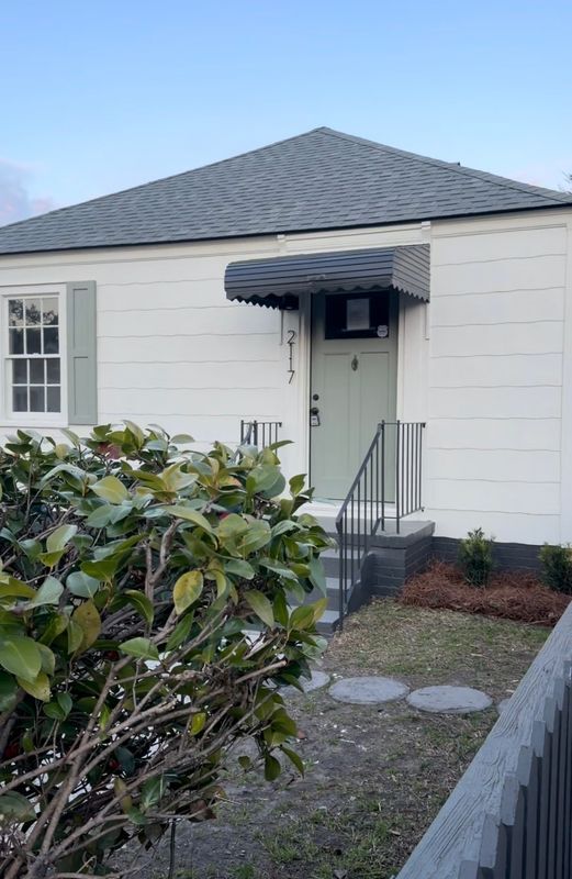 2117 Thornlee Dr in North Charleston, SC - Foto de edificio - Building Photo