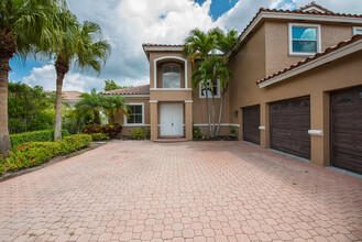 18592 Ocean Mist Dr in Boca Raton, FL - Building Photo - Building Photo