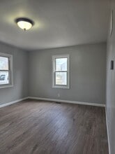 617 Broadway St in Fostoria, OH - Building Photo - Building Photo