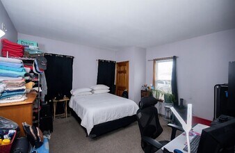 105 Chestnut St in Nashua, NH - Foto de edificio - Building Photo