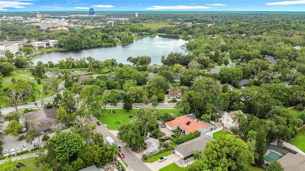 204 Hermits Trail in Altamonte Springs, FL - Building Photo
