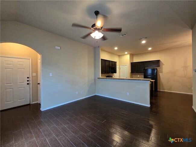 297 Rosalie Dr in New Braunfels, TX - Building Photo - Building Photo