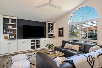 10511 E Terra Dr in Scottsdale, AZ - Building Photo - Building Photo