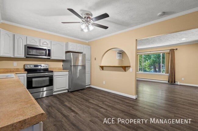 property at 4430 Steeler Ln
