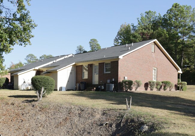 4101 Montclair Dr in Columbus, GA - Building Photo - Building Photo