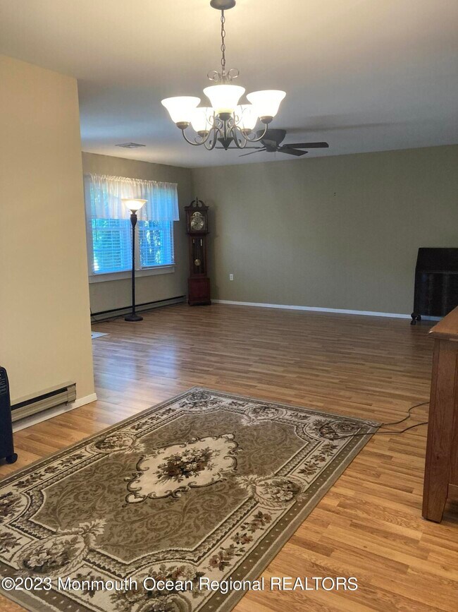 76A Sunset Rd photo'