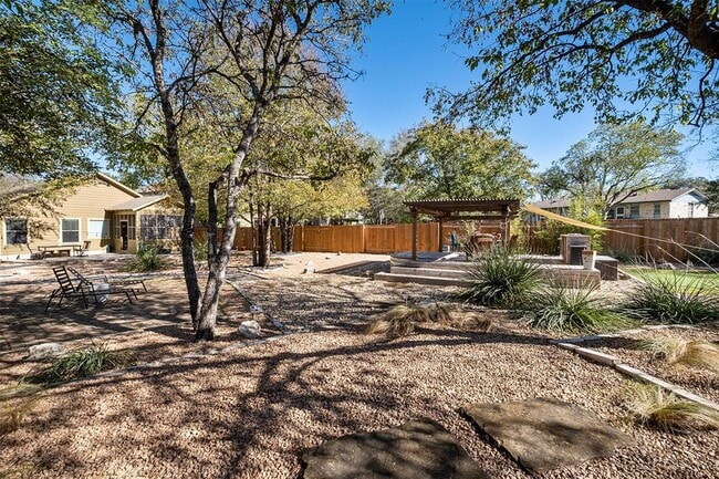 2317 Amur Dr in Austin, TX - Building Photo - Building Photo