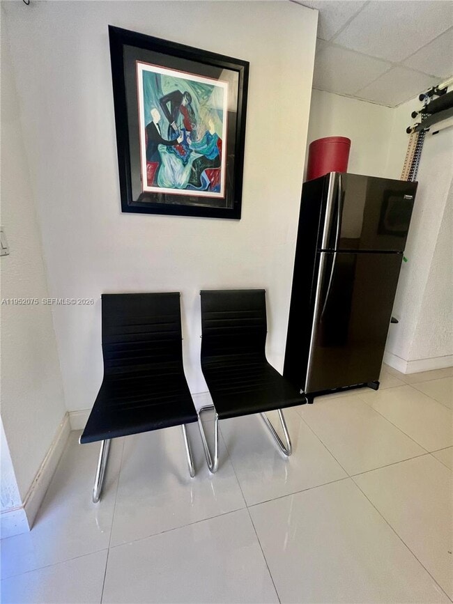 8550 Miller Dr in Miami, FL - Building Photo - Building Photo