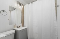 2409 Bastrop St photo'