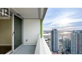 488 SW Marine Dr in Vancouver, BC - Building Photo