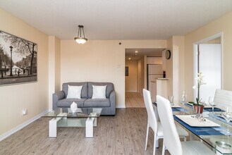 1197 Rue Saint-Dominique in Montréal, QC - Building Photo - Building Photo