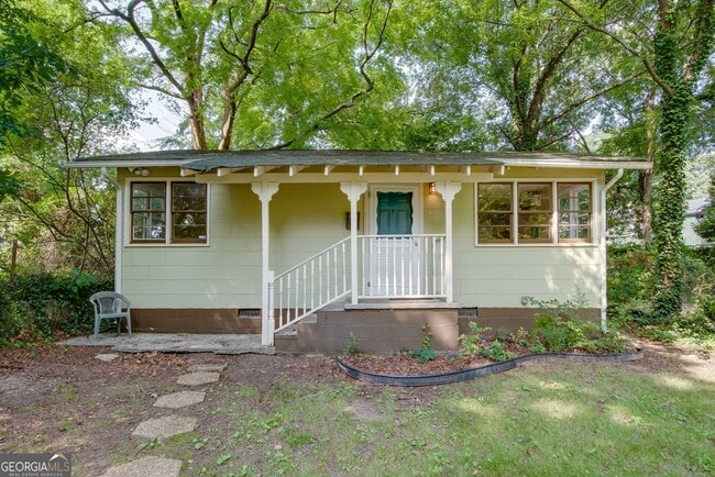 property at 1318 Elizabeth Ln