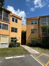 4304 NW 9th Ave in Pompano Beach, FL - Building Photo - Building Photo