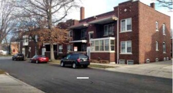 Maile Lofts in Lakewood, OH - Building Photo