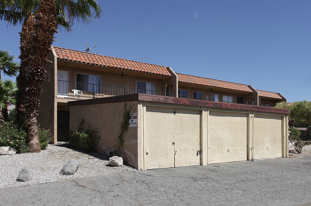 66827-66855 6th St in Desert Hot Springs, CA - Building Photo